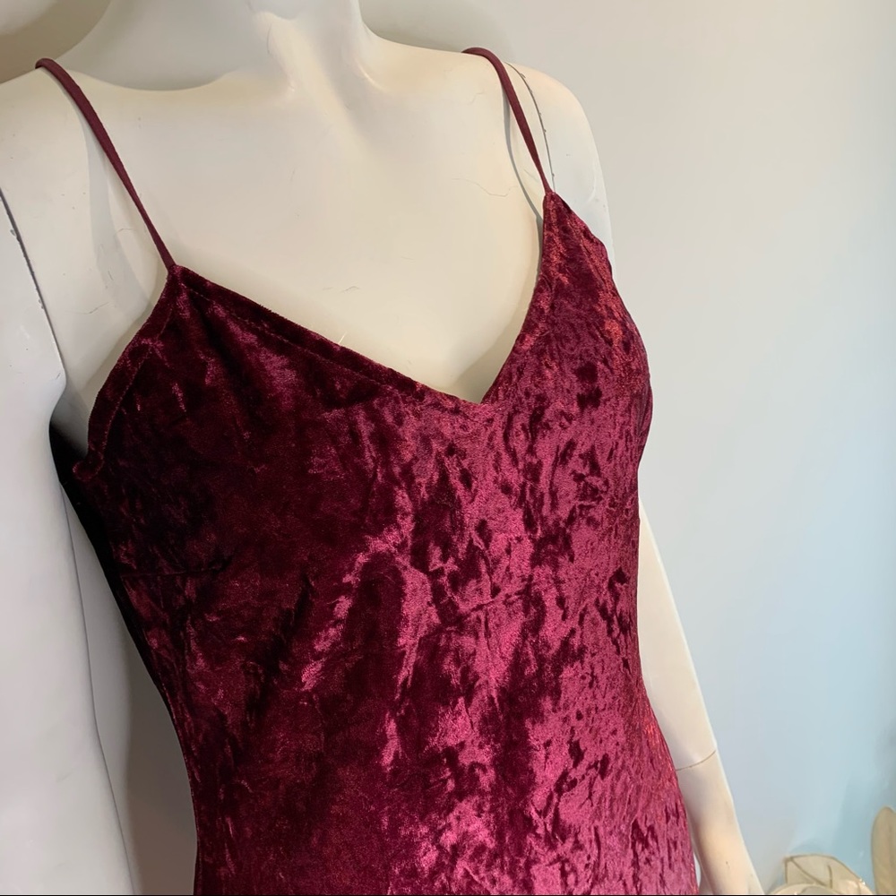 Sunset Skyline Burgundy Ombré Velvet Dress - Picture 4 of 8